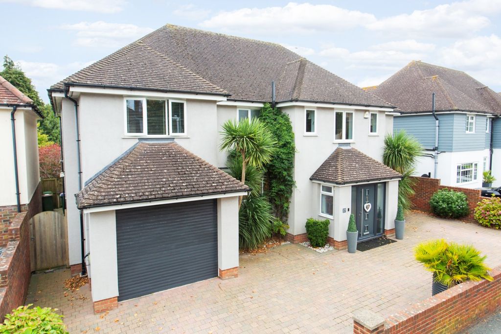 6 bed detached house for saleCherry Garden Lane, Folkestone, Kent CT19