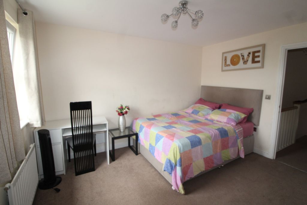 Additional image 19 of 4 bed town house for saleSlade Green Road, Erith DA8