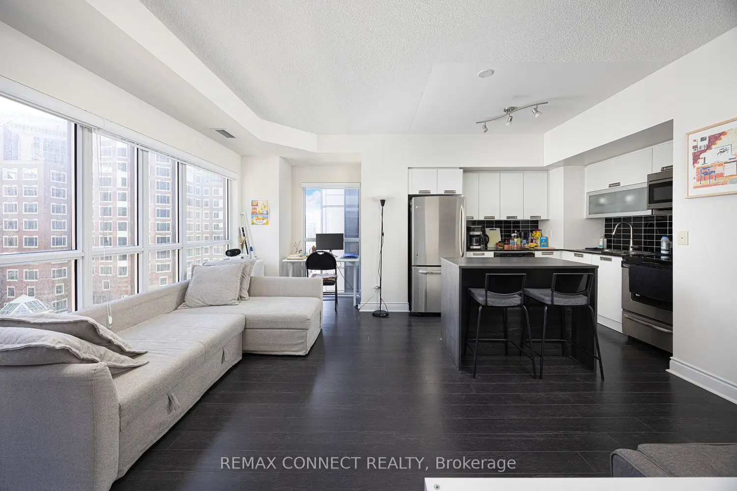 Additional image 3 of 28 Ted Rogers Way 1012