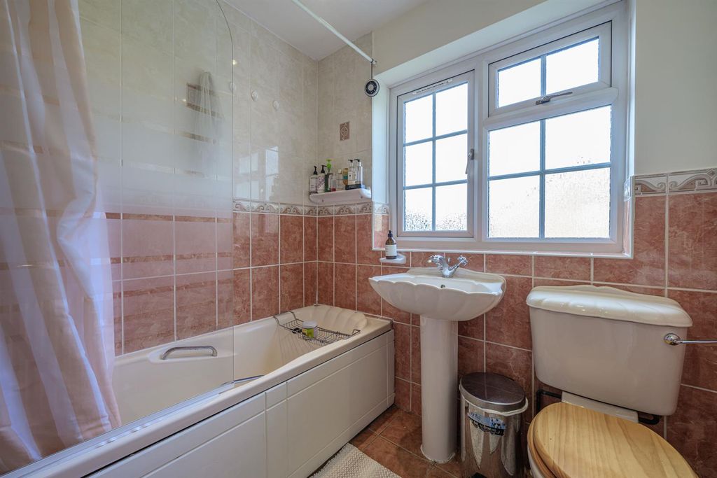 Additional image 15 of 5 bed detached house for saleCampion Grove, Halesowen B63