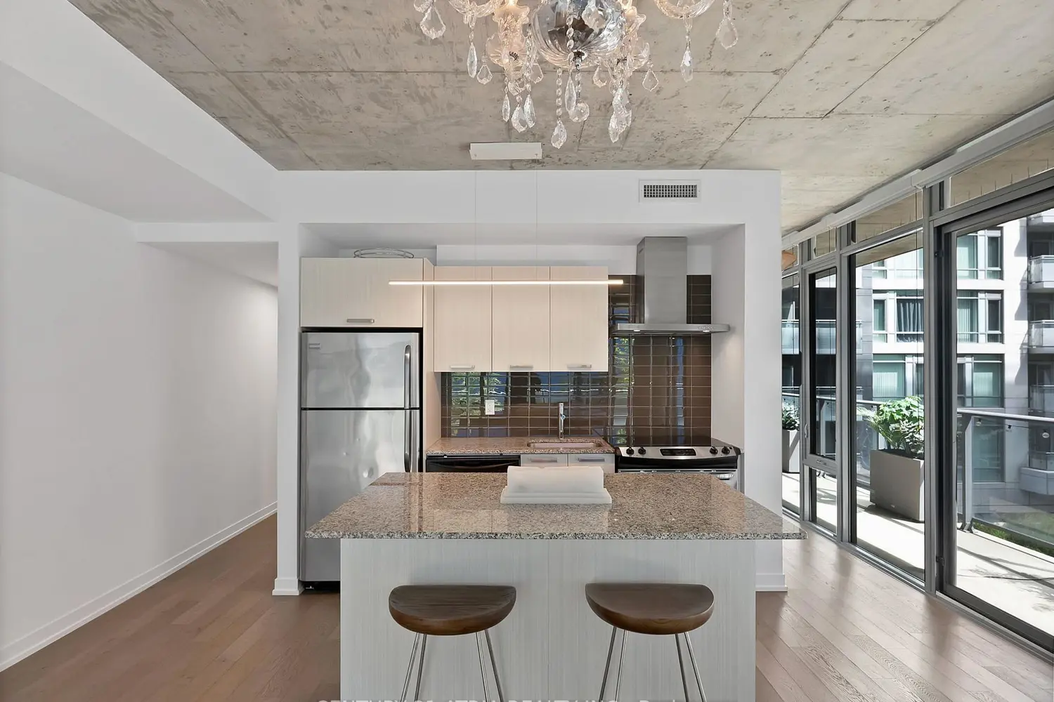 Additional image 12 of 95 Bathurst Street 318