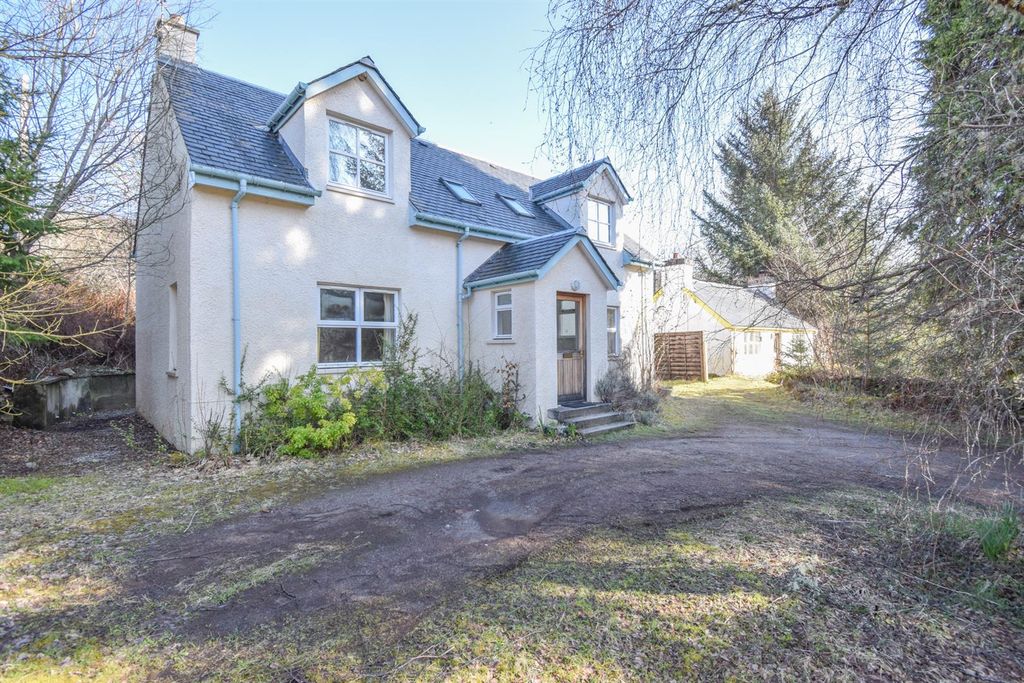 Additional image 2 of 4 bed detached house for saleNew House & Broomhill Cottage, Balnain, Drumnadrochit IV63