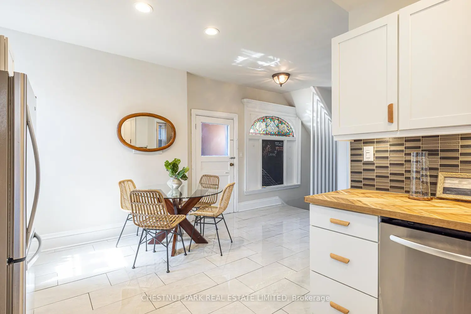177 Charlton Avenue photo 4