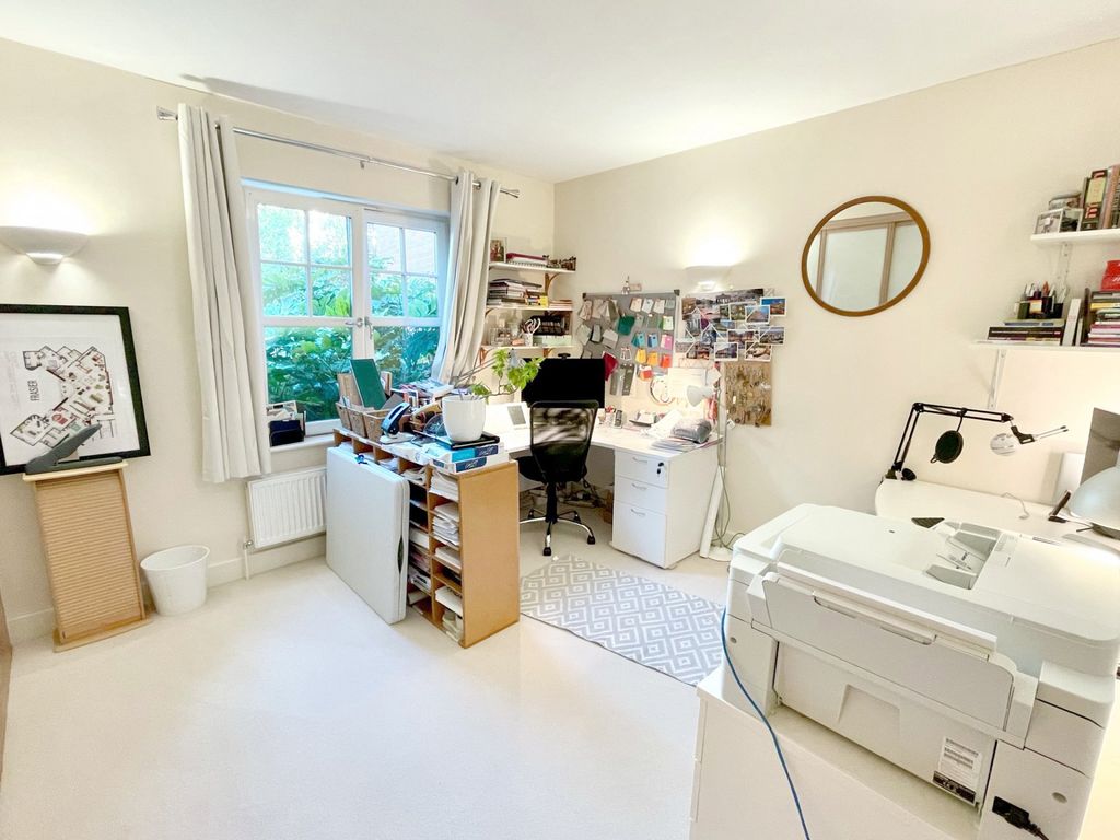 Additional image 11 of 3 bed flat for saleSalterton Road, Exmouth EX8