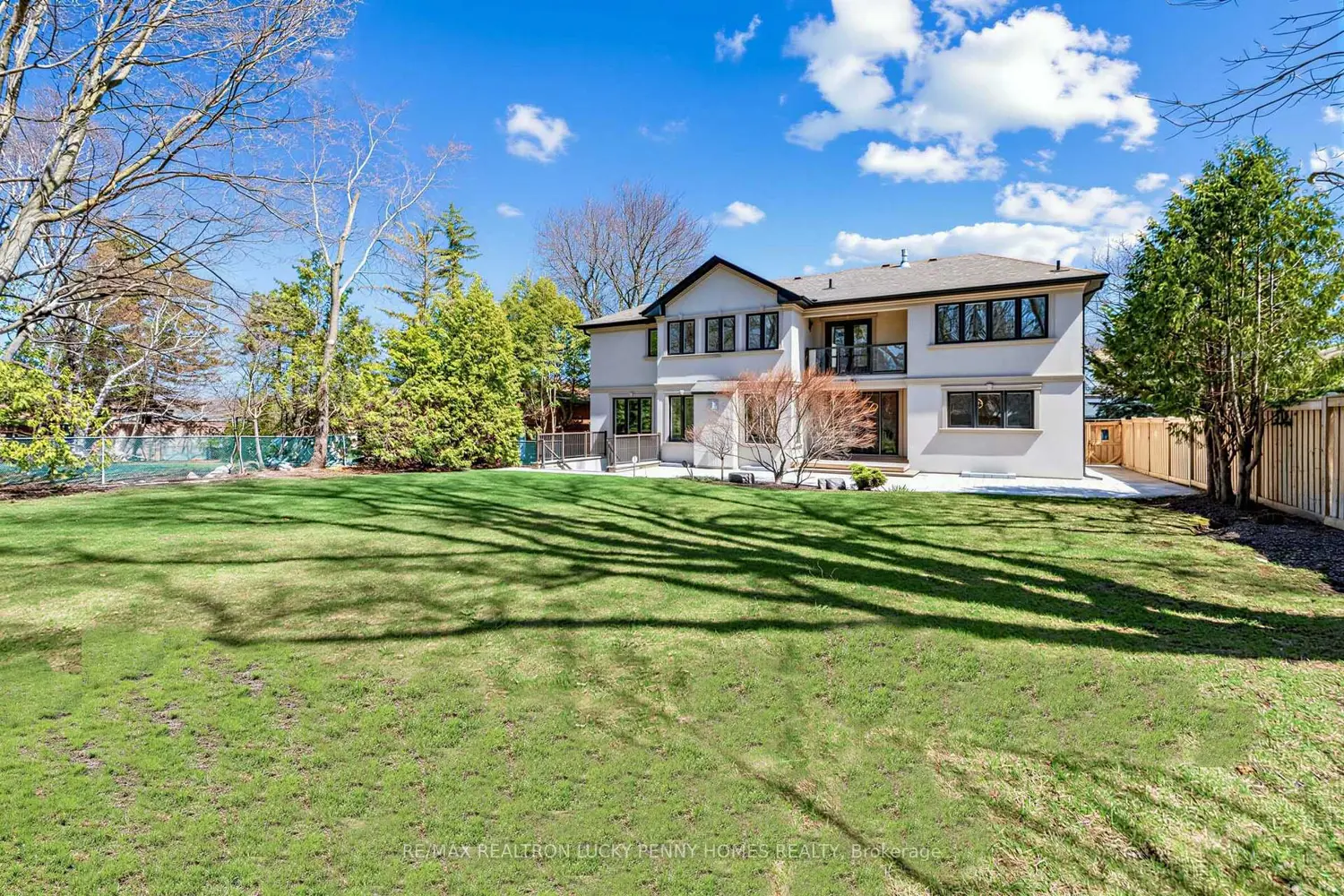 Additional image 19 of 66 Hawkridge Avenue