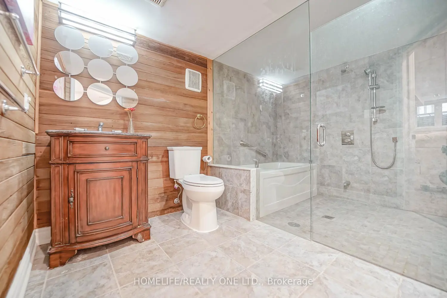 Additional image 17 of 31 Bearwood Drive