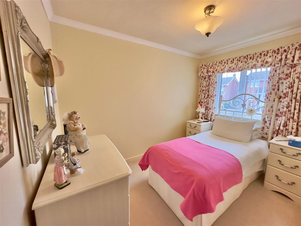 Additional image 10 of 3 bed detached bungalow for saleFreshwater Bay, Isle Of Wight PO40