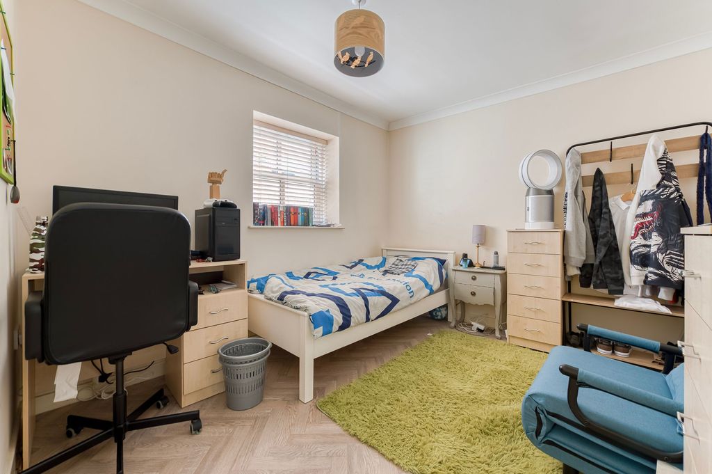 Additional image 7 of 3 bed flat for saleKing Street, Great Yarmouth NR30