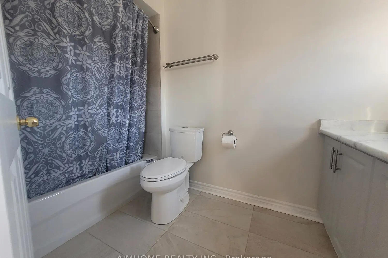 Additional image 10 of 42 Piane Avenue