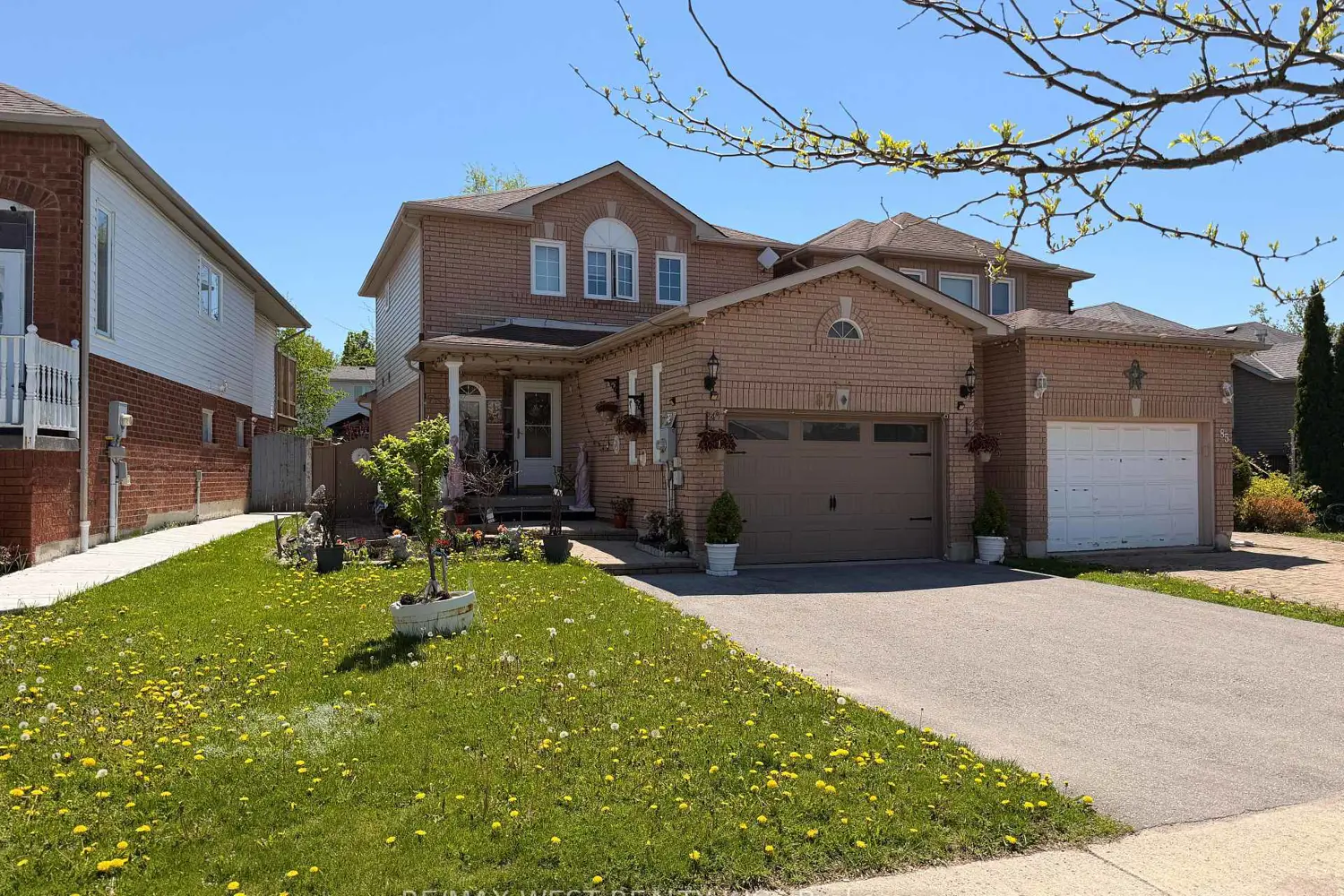 87 Athabaska Road