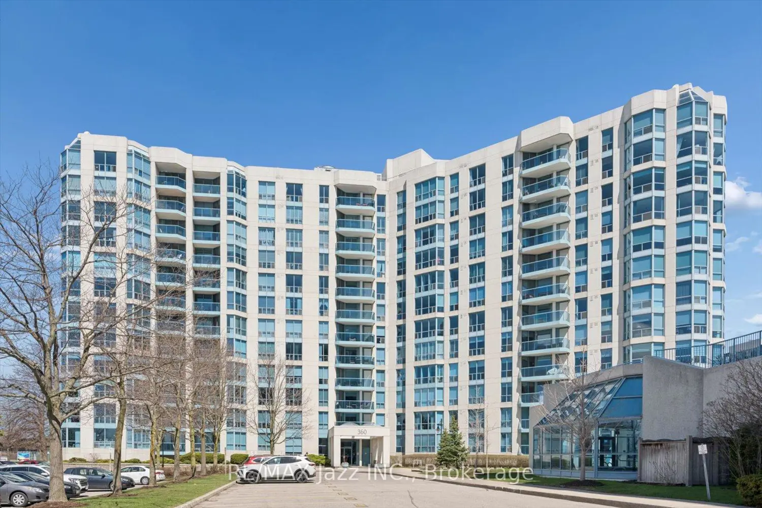 360 Watson Street 1112
