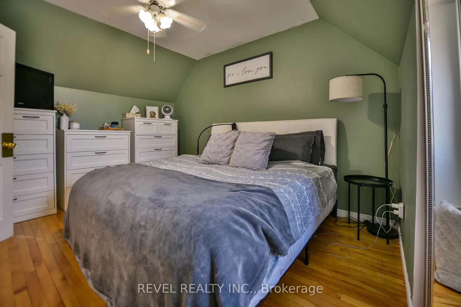 Additional image 18 of 100 Cecil Avenue