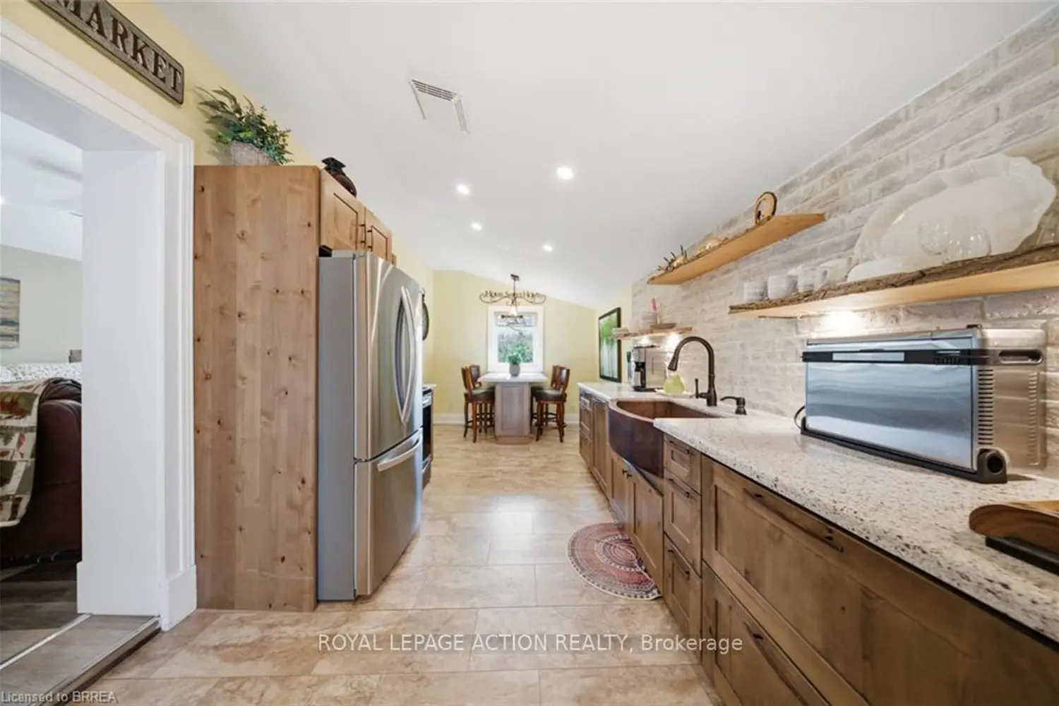 9 Keeton Lane photo 4