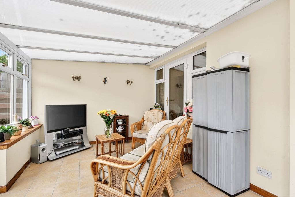 Additional image 12 of 4 bed semi-detached house for sale43 Oxgang Road, Grangemouth FK3