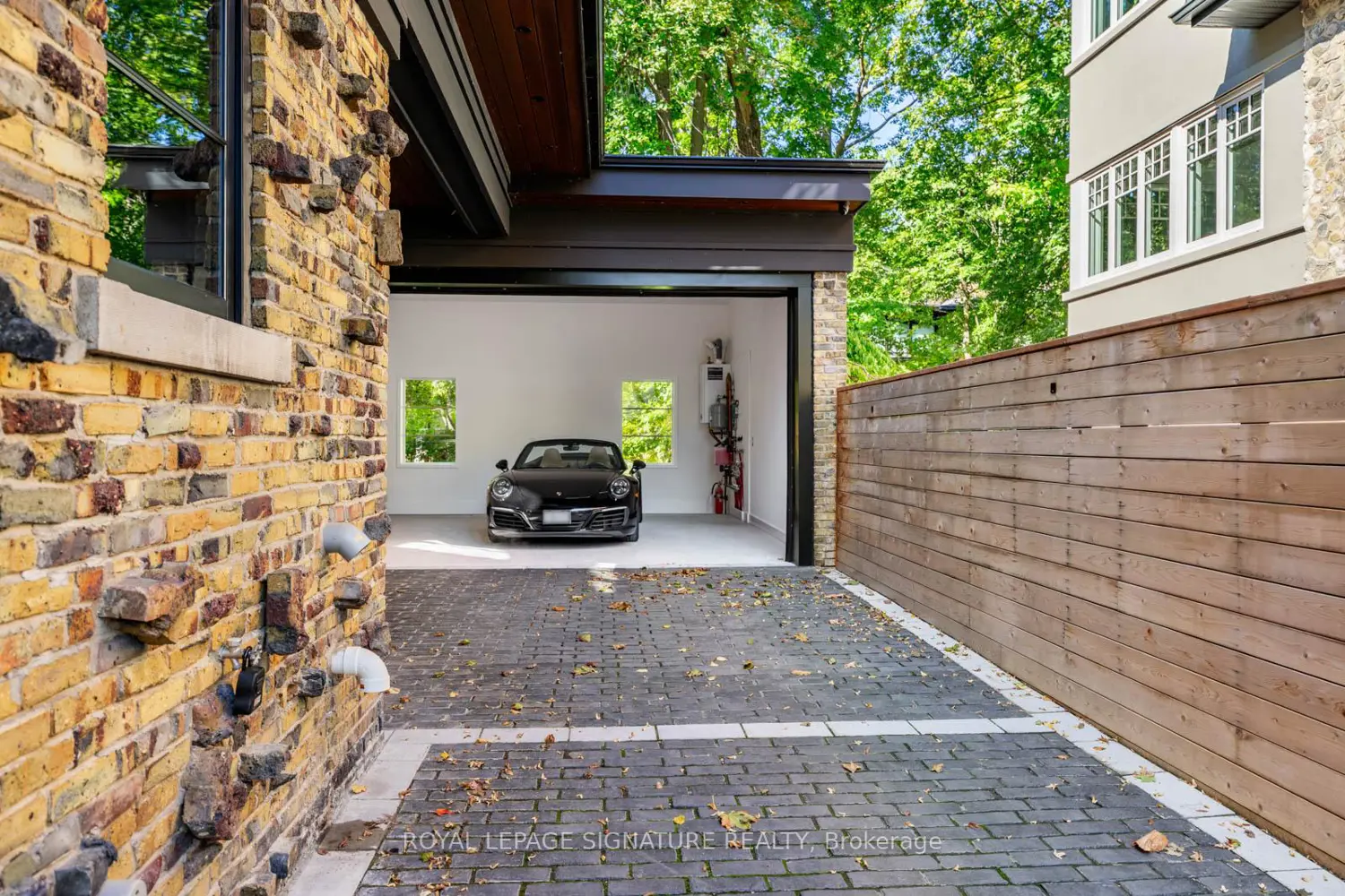 8 Crown Park Road