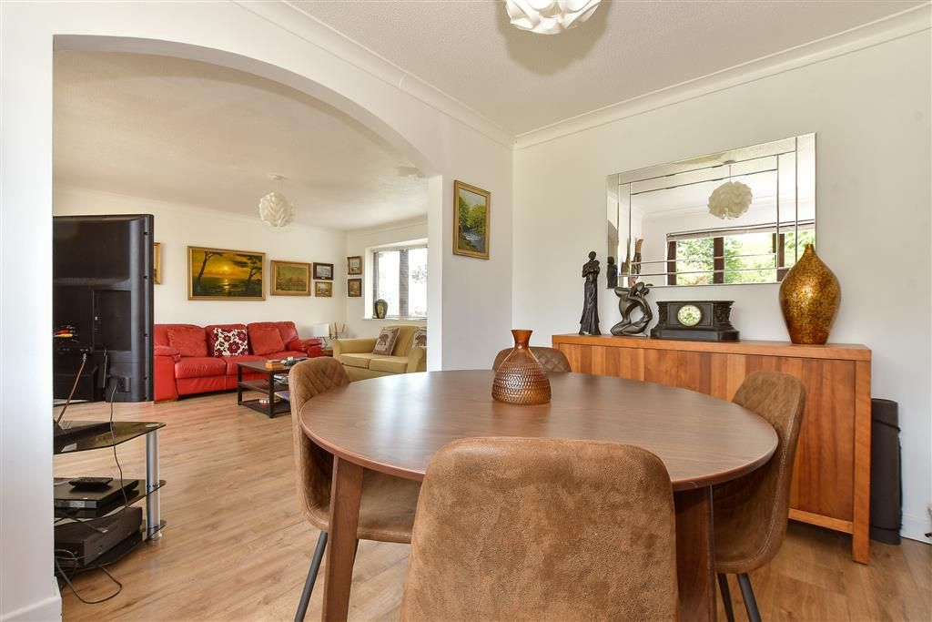 Additional image 5 of 3 bed detached bungalow for saleMadeira Lane, Freshwater, Isle Of Wight PO40