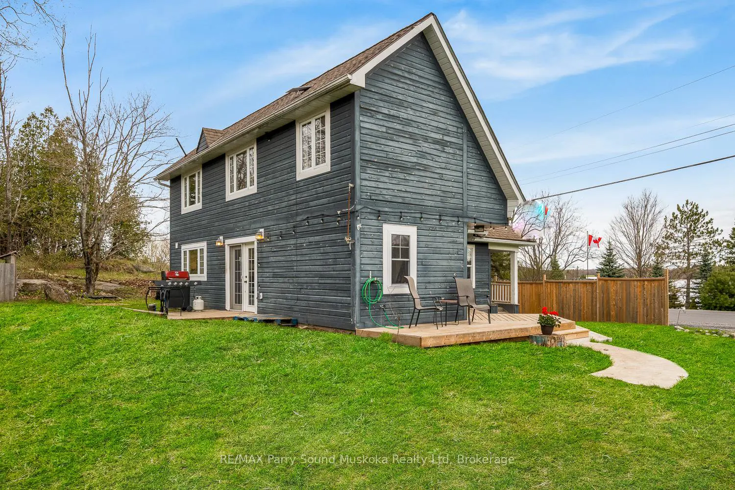 569 Hurdville Road photo 2