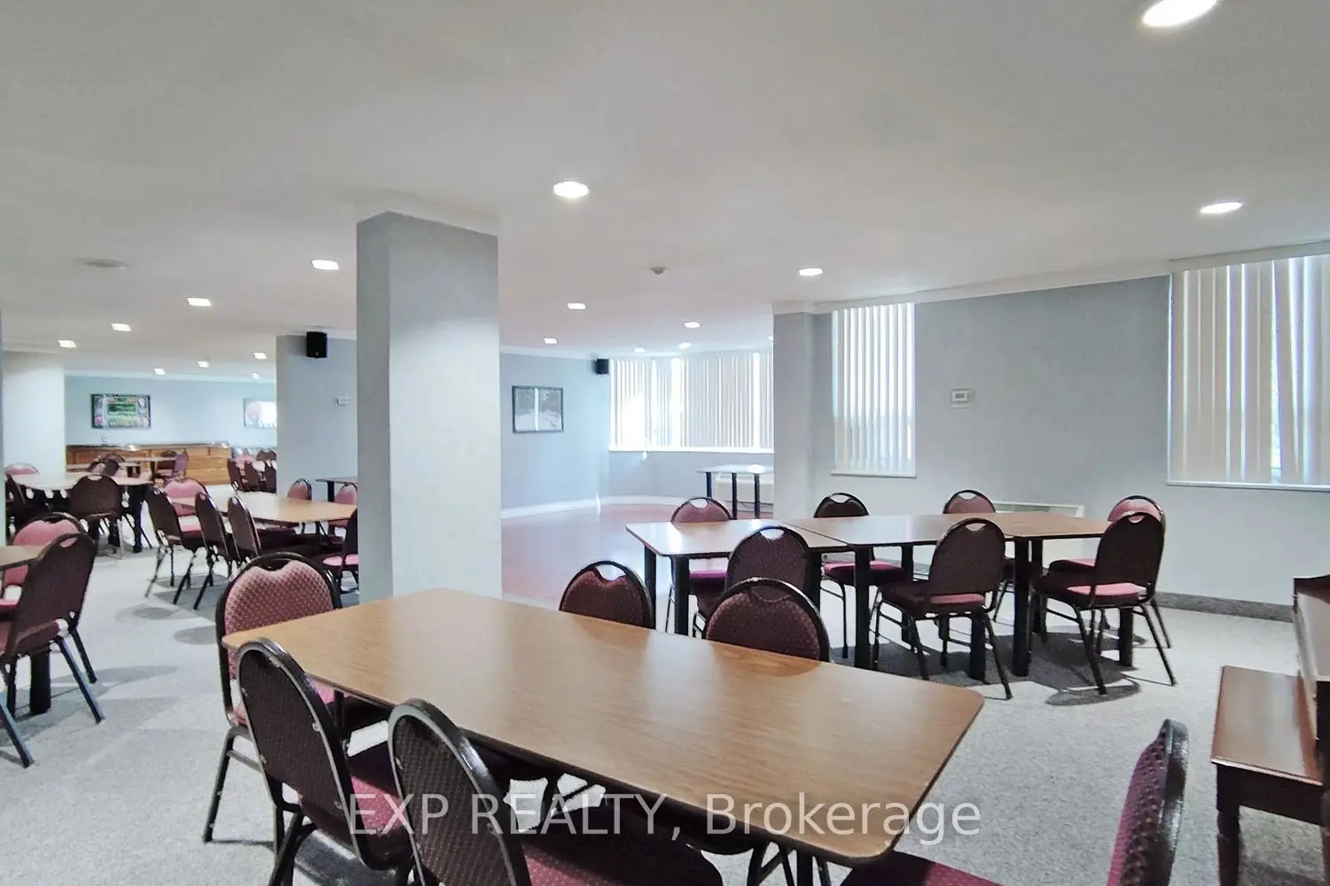 Additional image 8 of 121 Ling Road 808