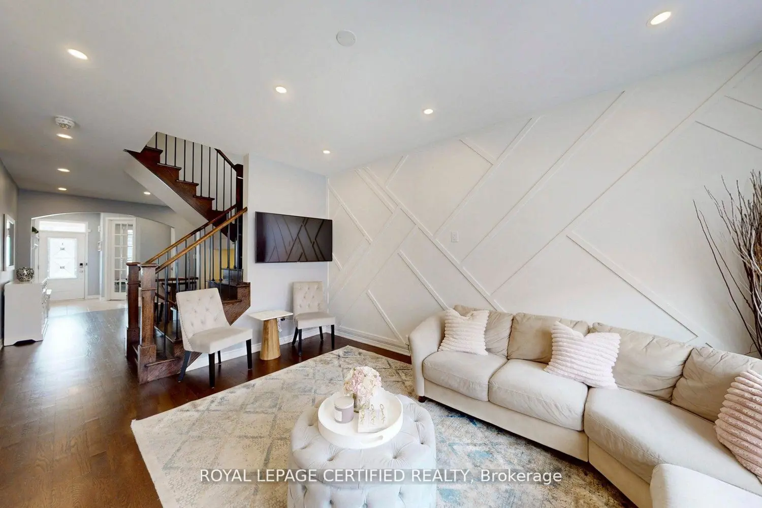 367 English Mill Court photo 3