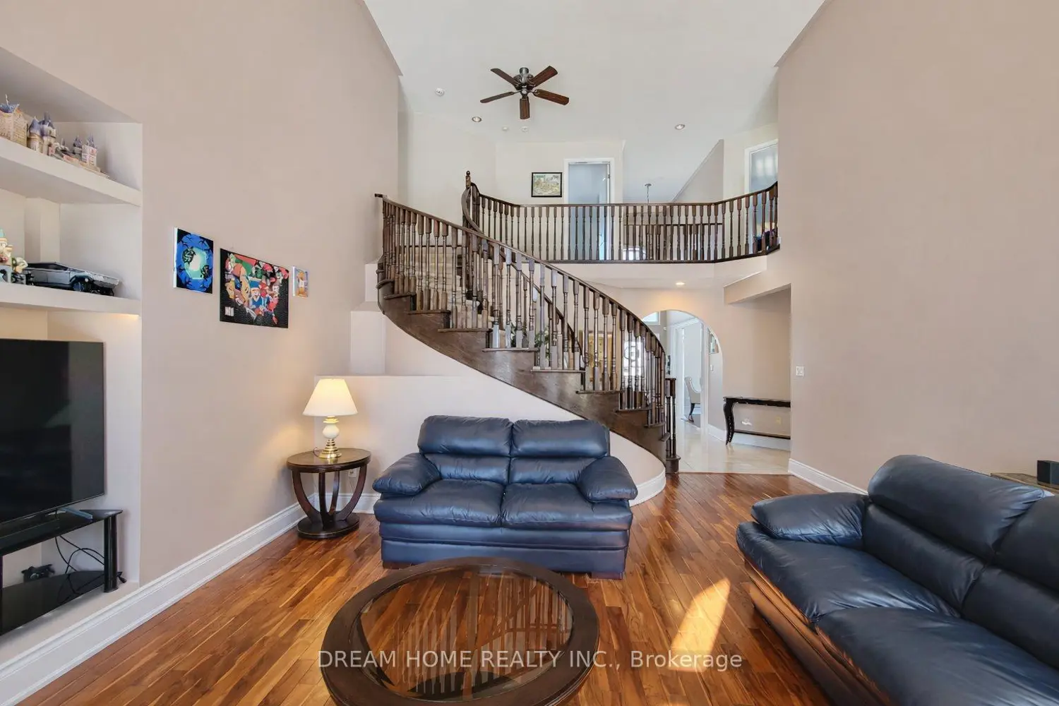 Additional image 6 of 735 Foxcroft Boulevard