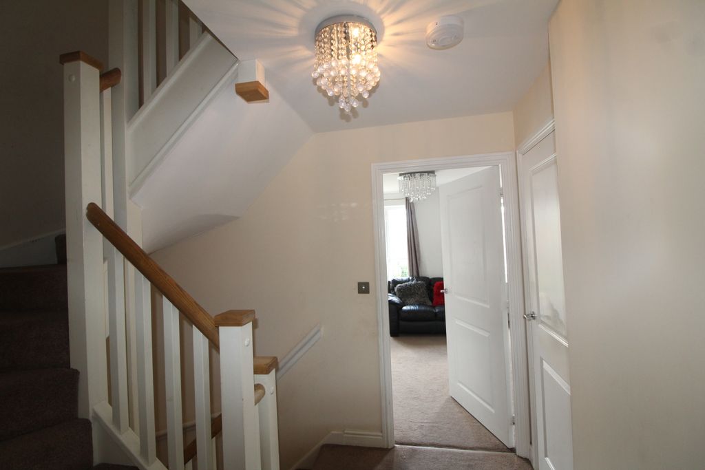Additional image 15 of 4 bed town house for saleSlade Green Road, Erith DA8