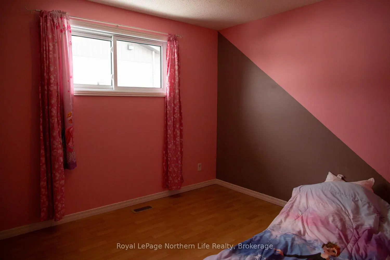 Additional image 7 of 542 Agnes Avenue