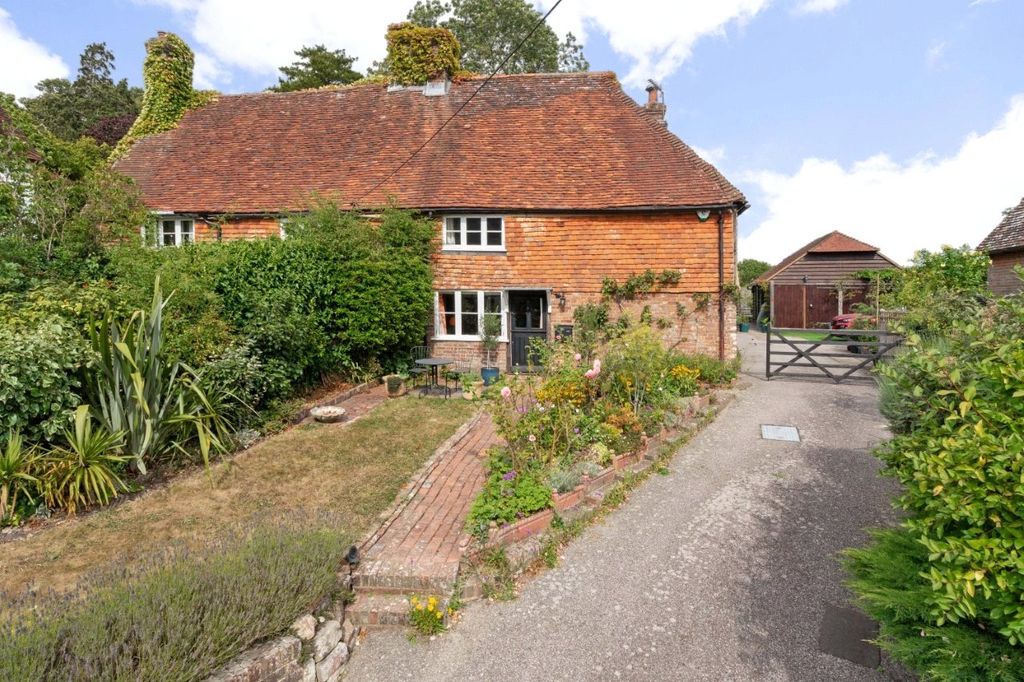 3 bed semi-detached house for saleSchool Hill, Burwash, East Sussex TN19