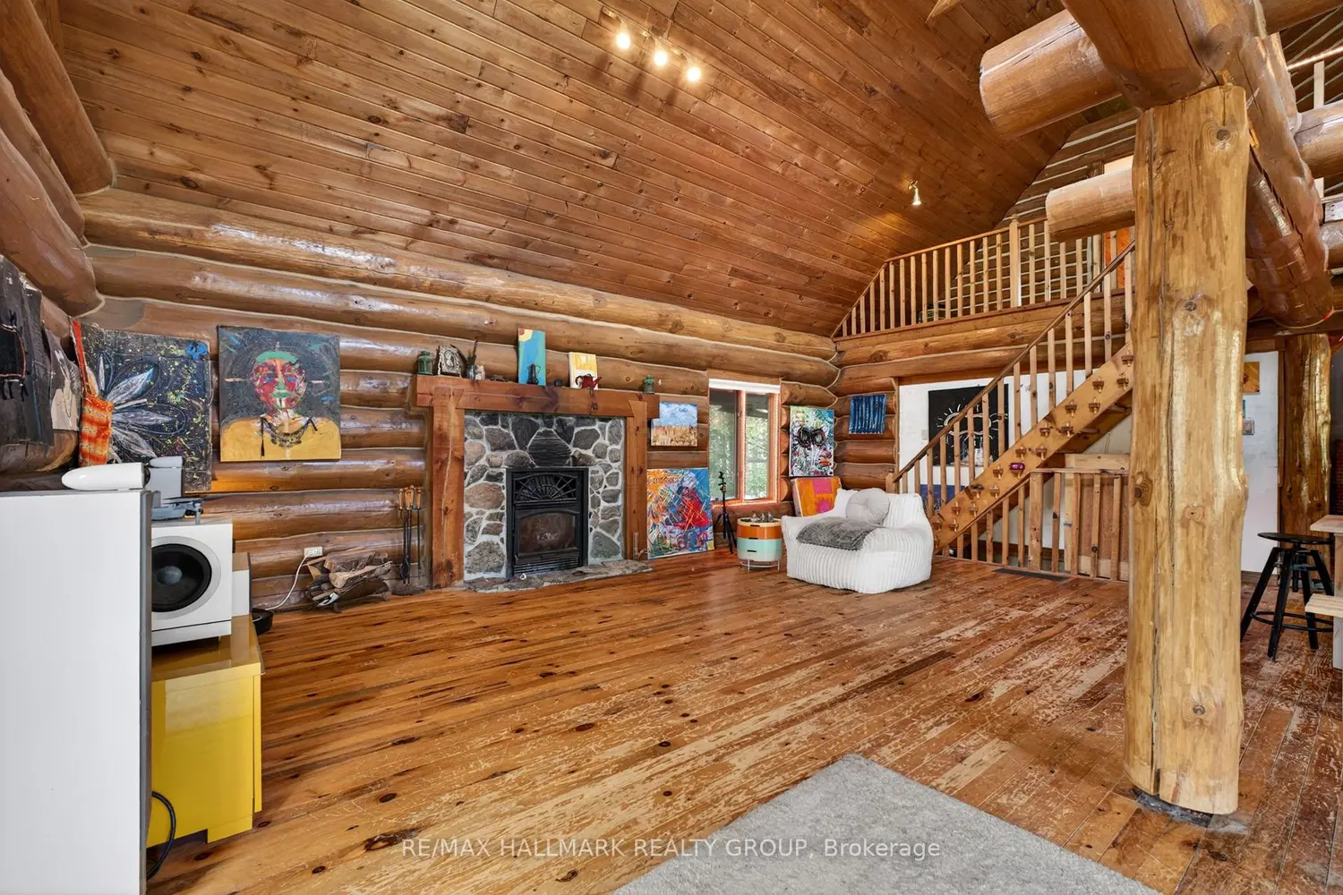 1259 Webster Road photo 3