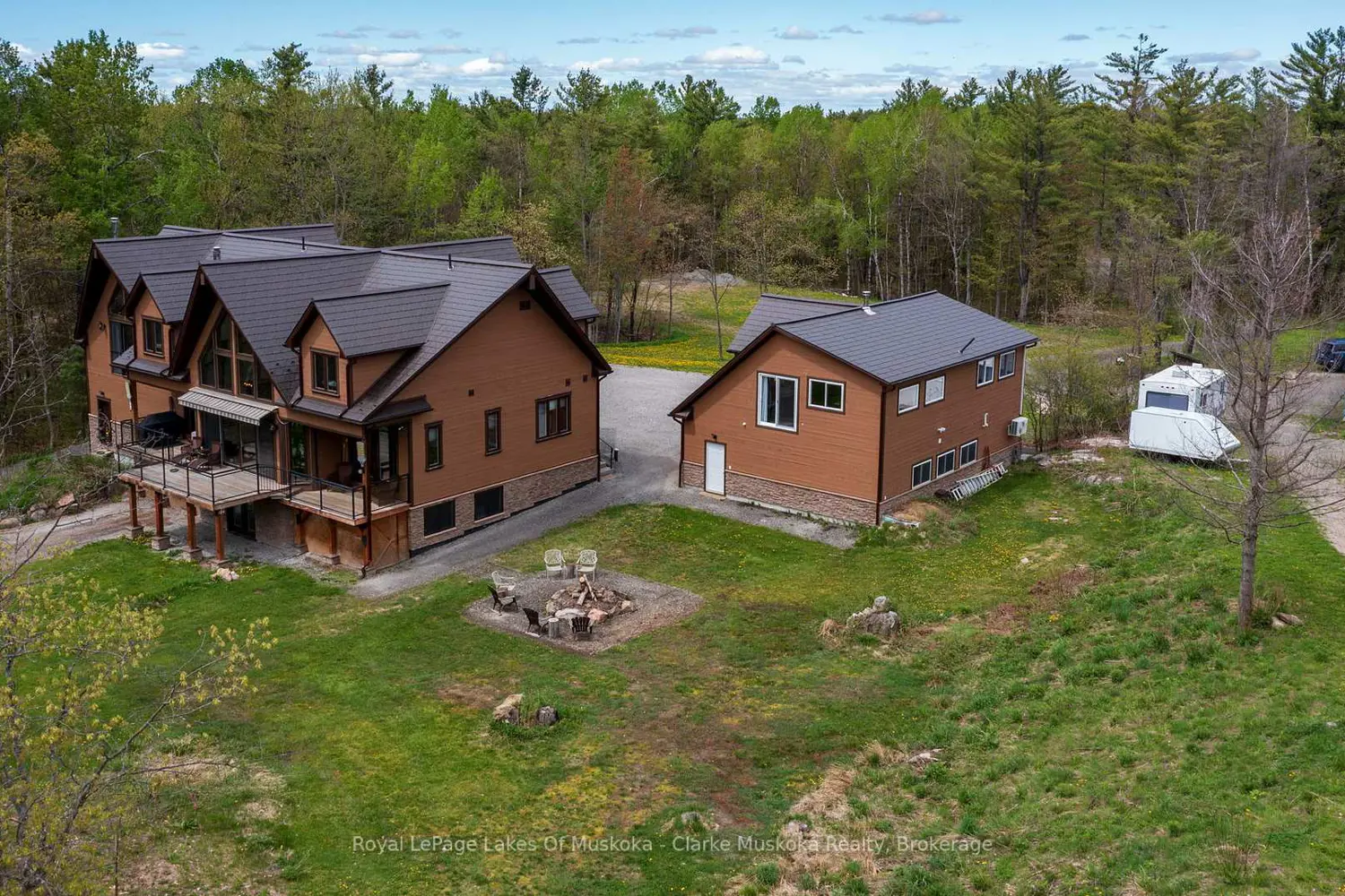2517 Southwood Road photo 3