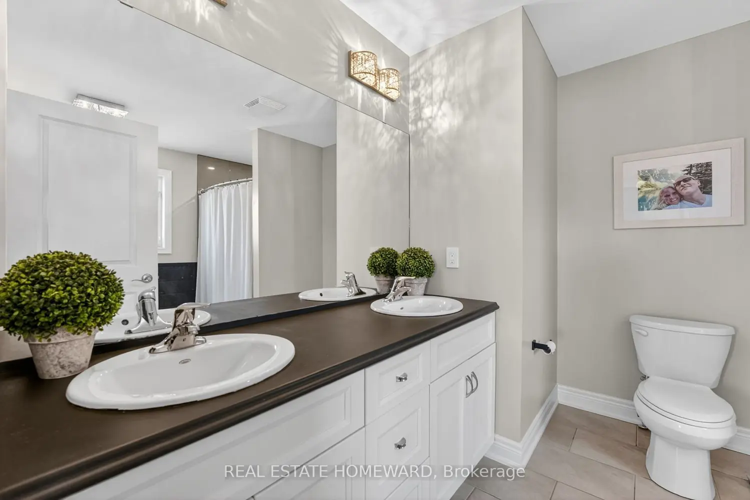 56 Calista Drive photo 4