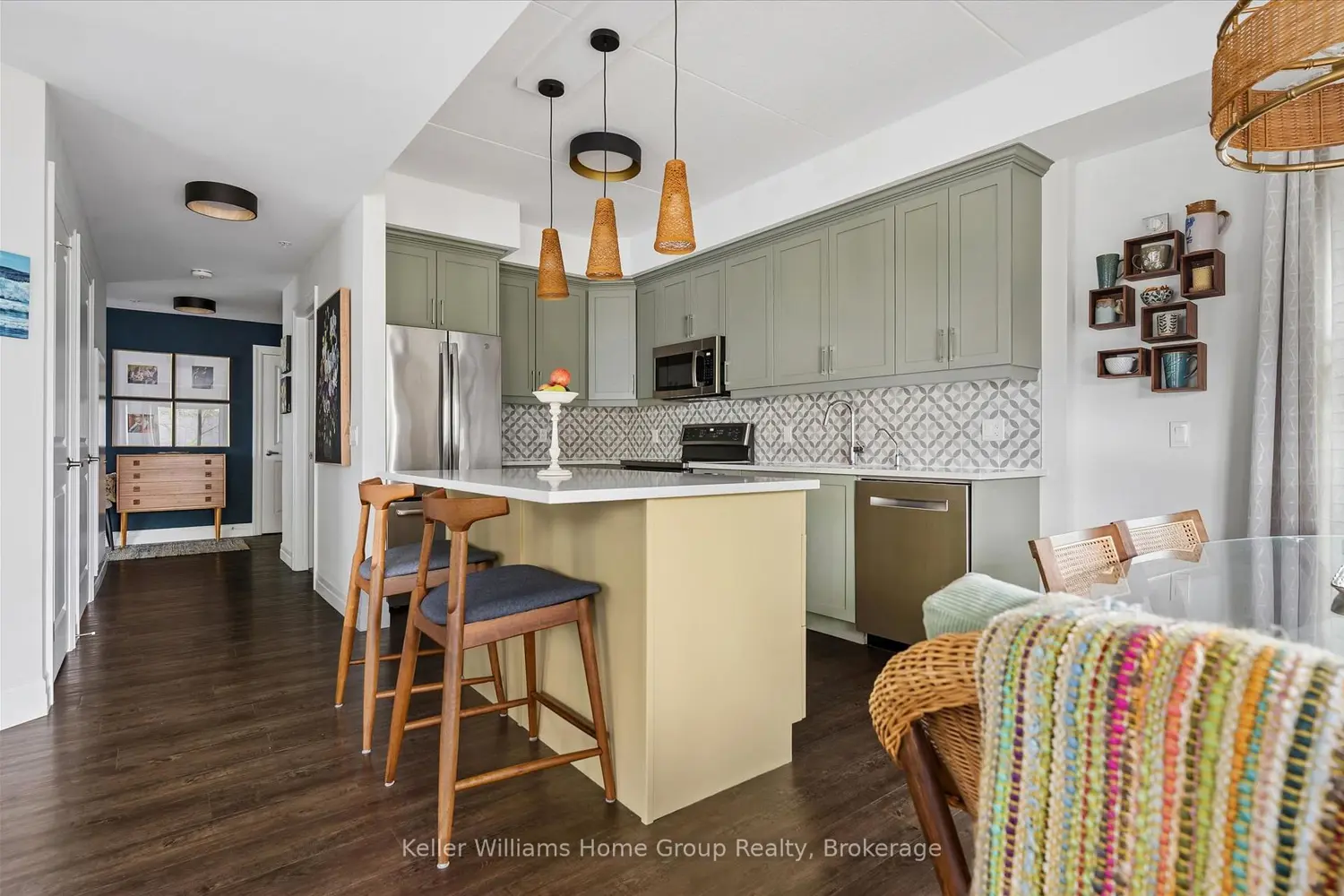19 Stumpf Street 201 photo 5