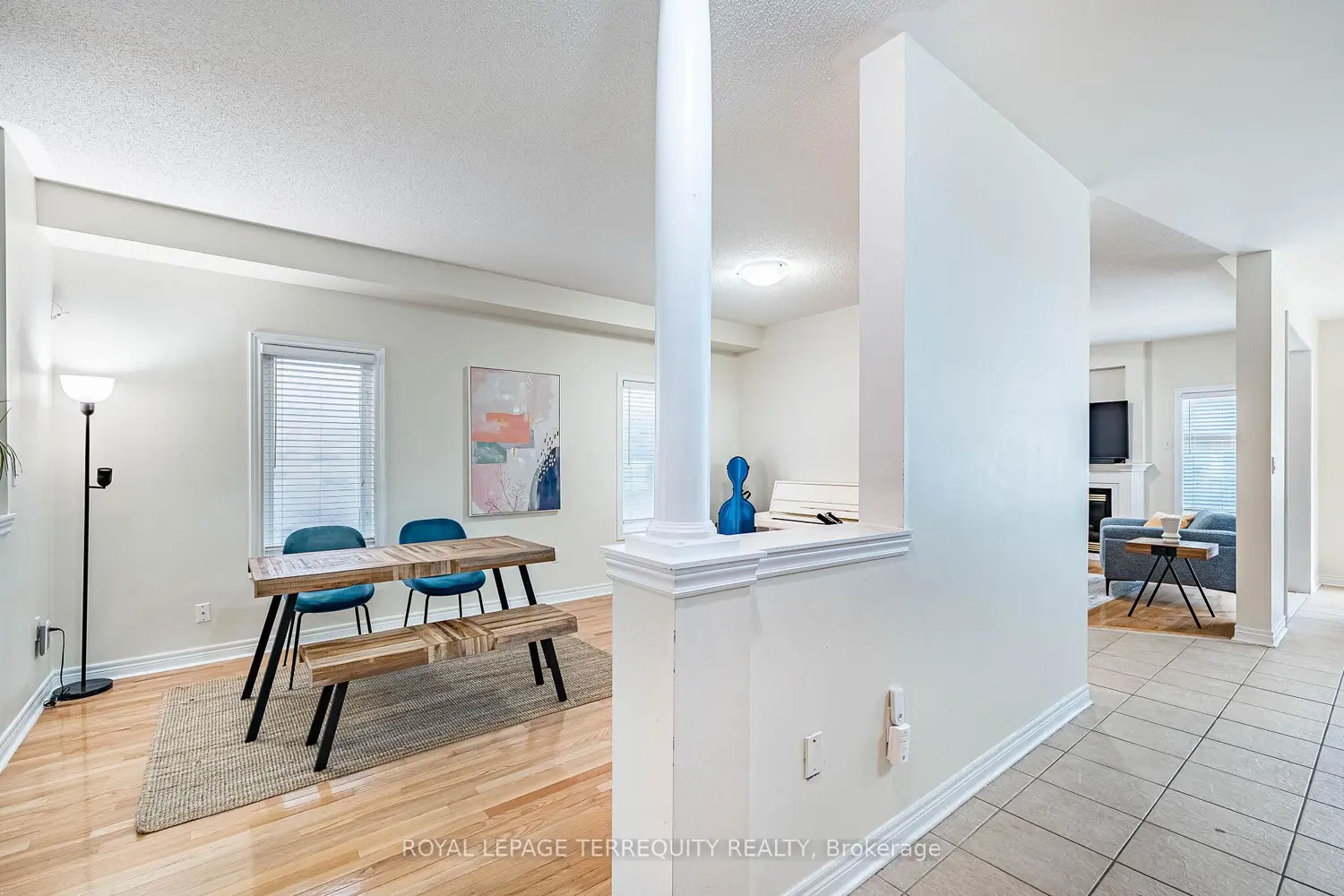 3926 Candlelight Drive photo 5