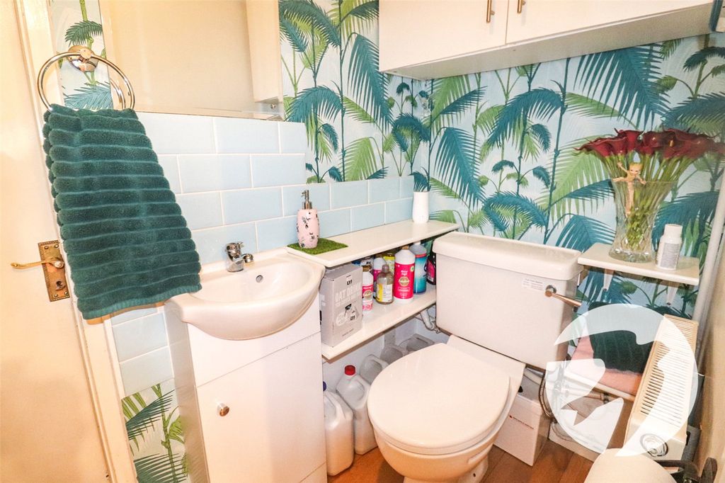 Additional image 7 of 4 bed semi-detached house for saleSwanton Road, Erith DA8