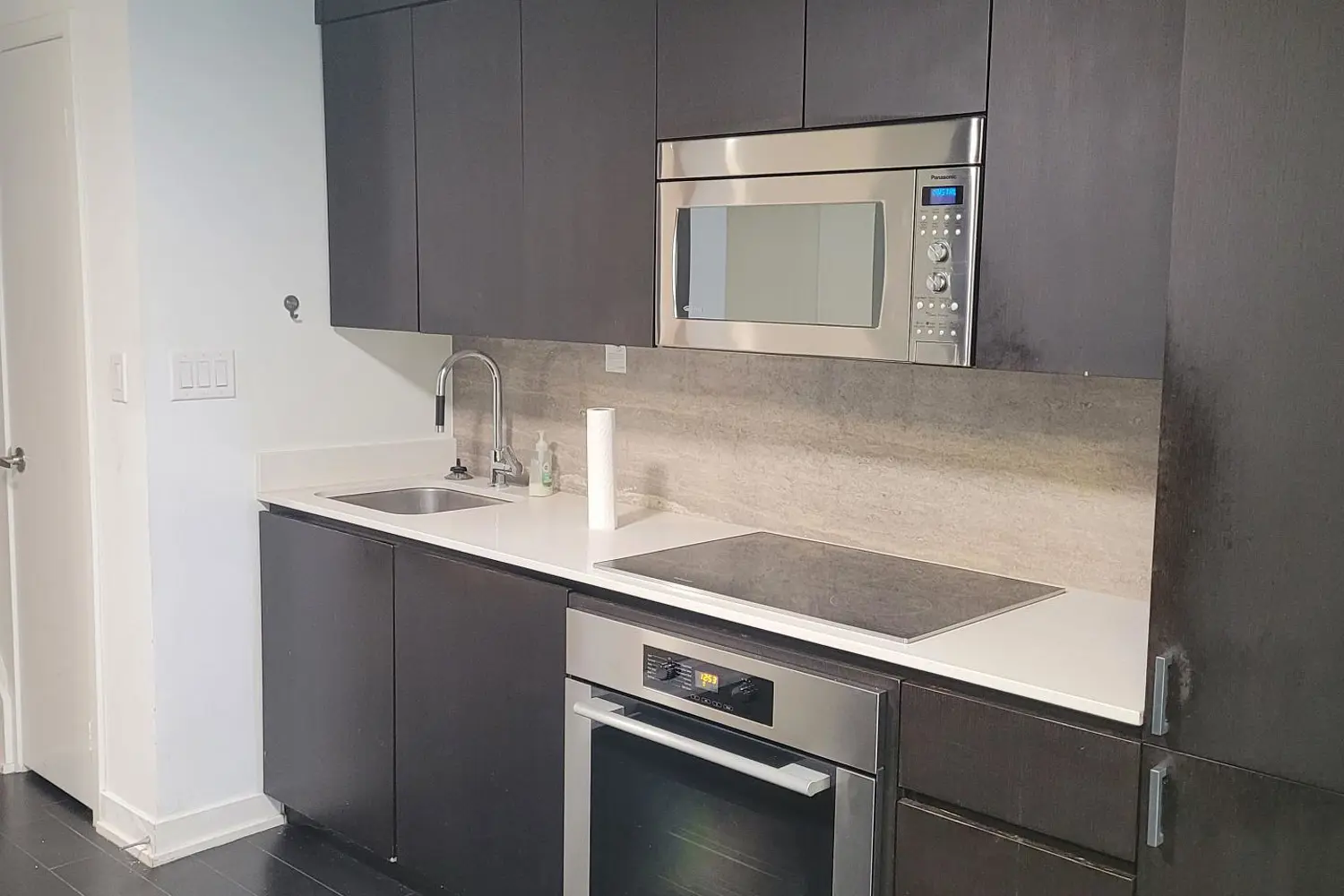 Additional image 7 of 26 Capreol Court G17