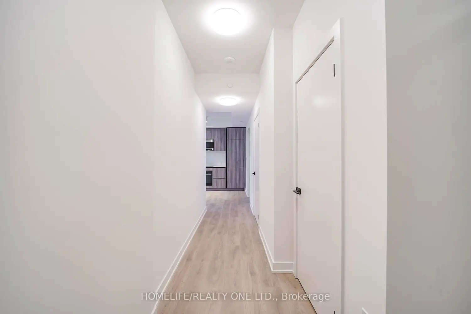 Additional image 7 of 117 Broadway Avenue 1111