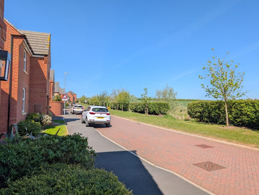 Additional image 38 of 4 bed detached house for saleCaldicot Gardens, Grantham NG31