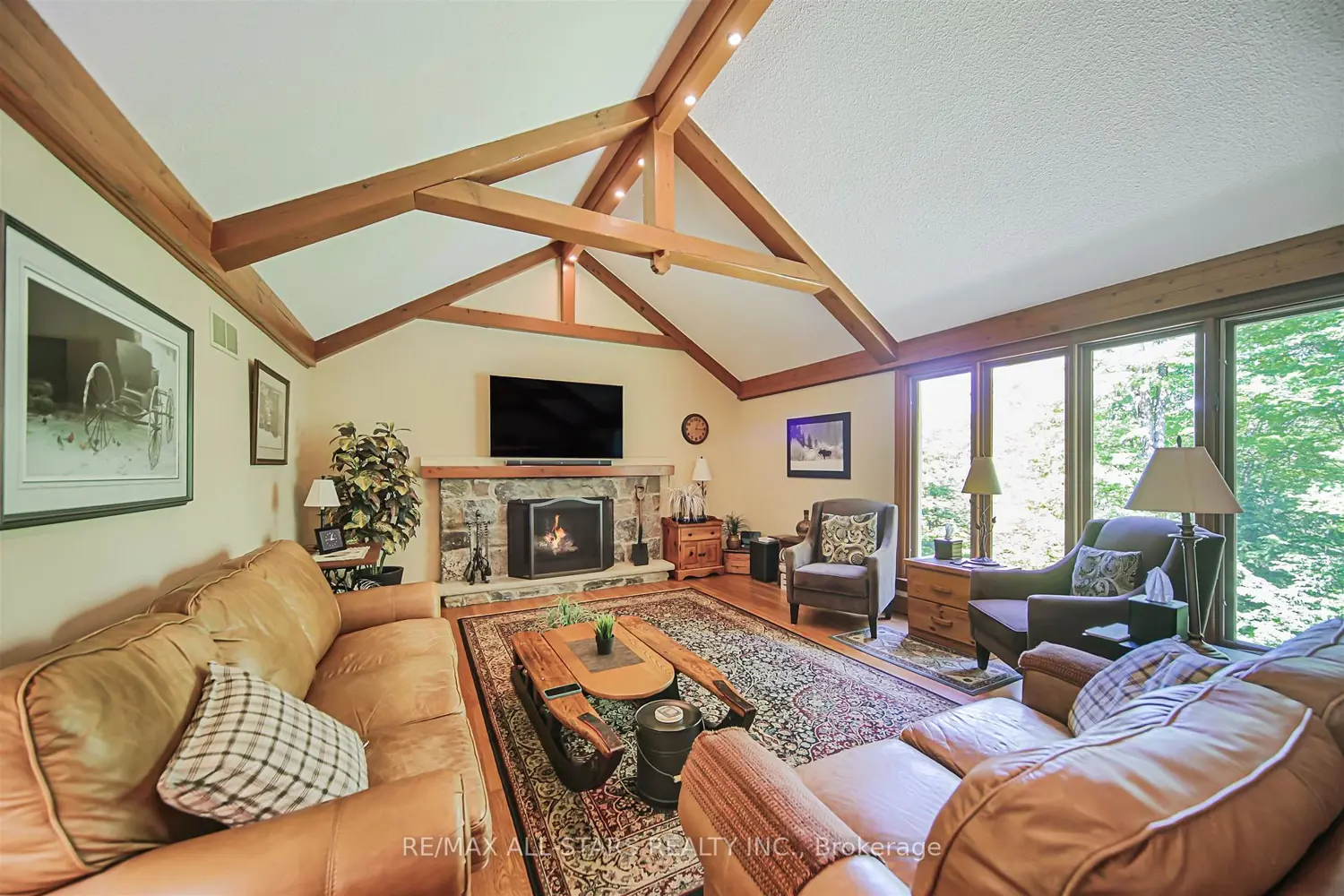 19 Bristol Sands Crescent photo 4