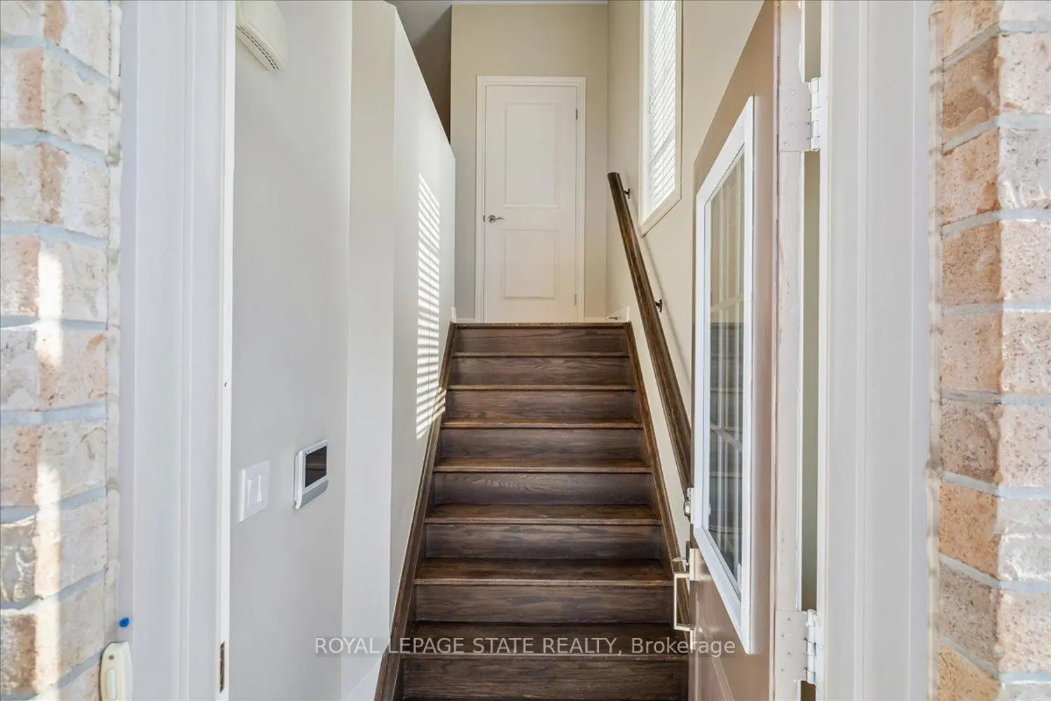 11 Stockbridge Gardens 25 photo 3