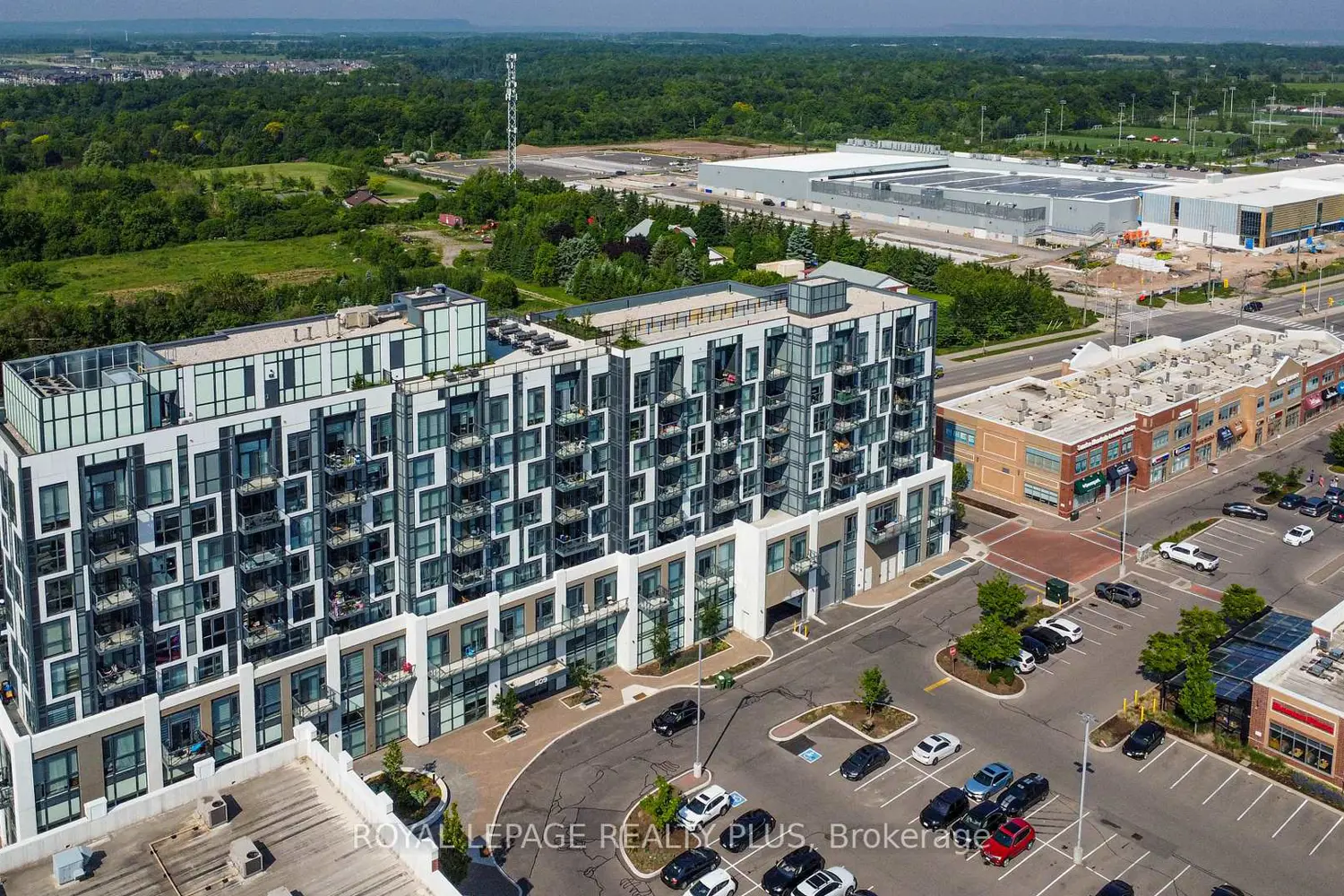Additional image 12 of 509 Dundas Street 701