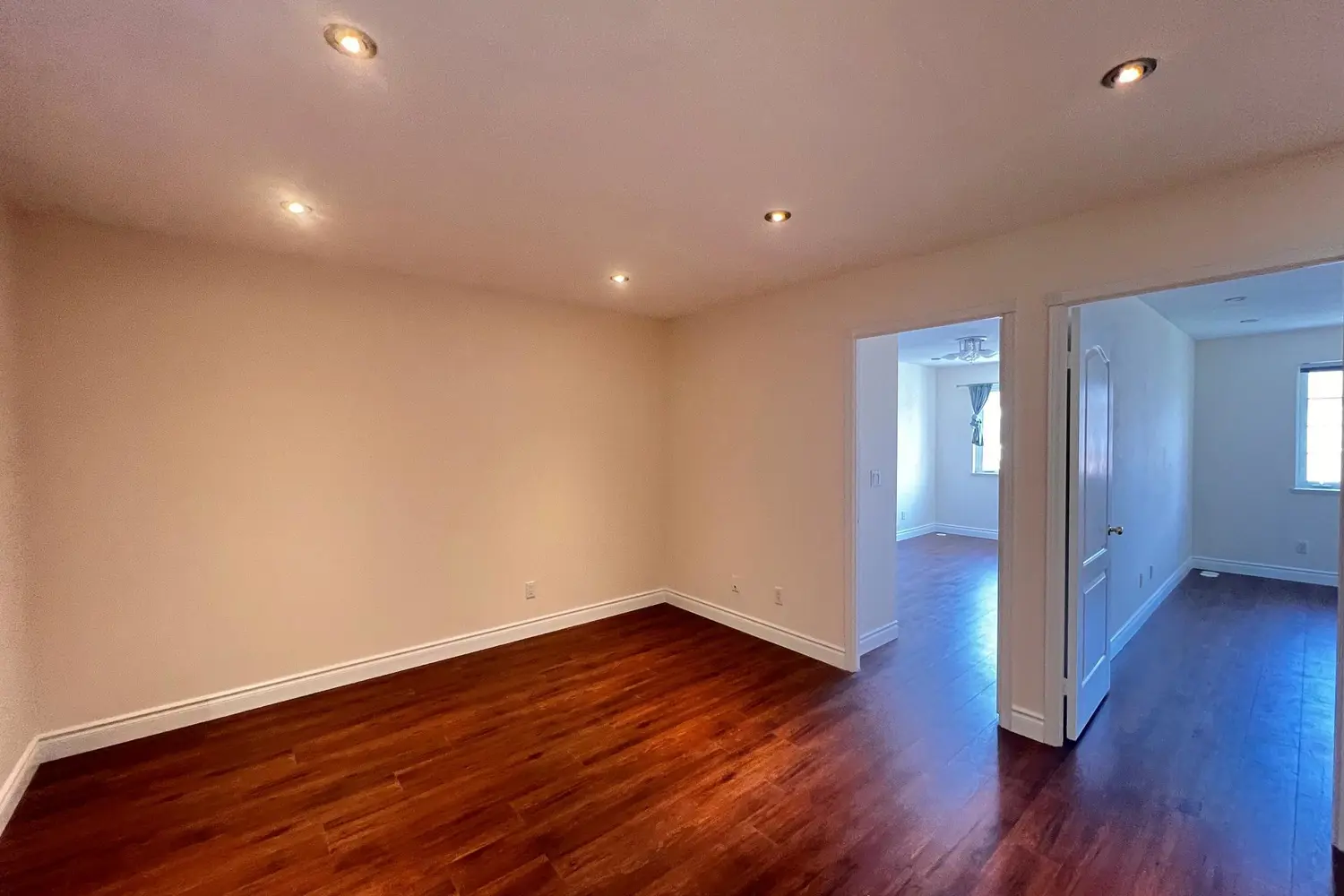 Additional image 13 of 1881 Mcnicoll Avenue 627