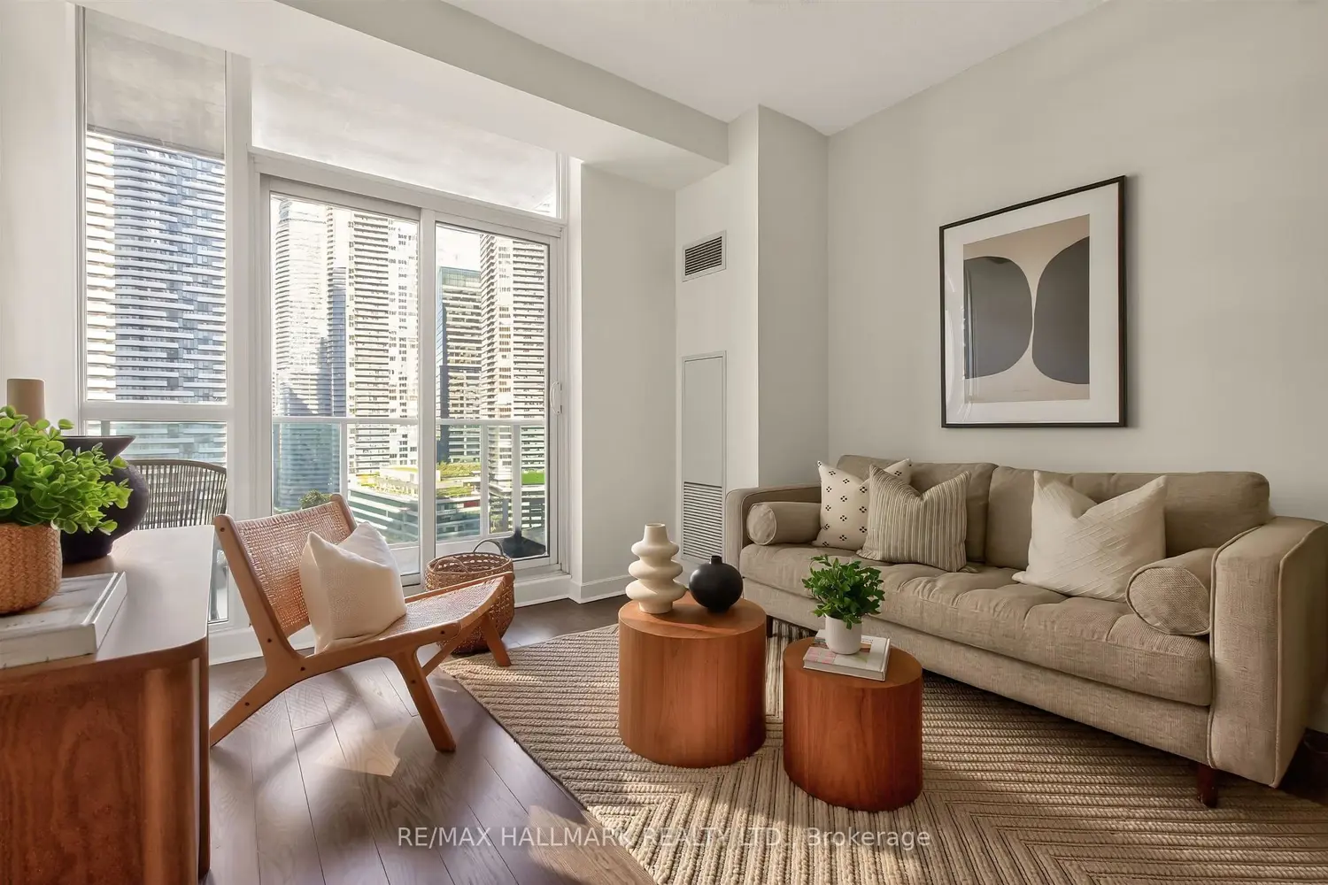 18 Harbour Street 2211