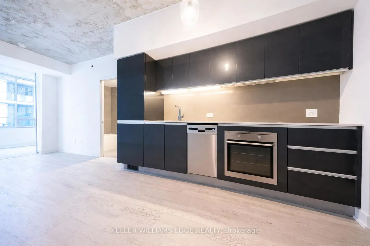 Additional image 2 of 20 Gladstone Avenue 302