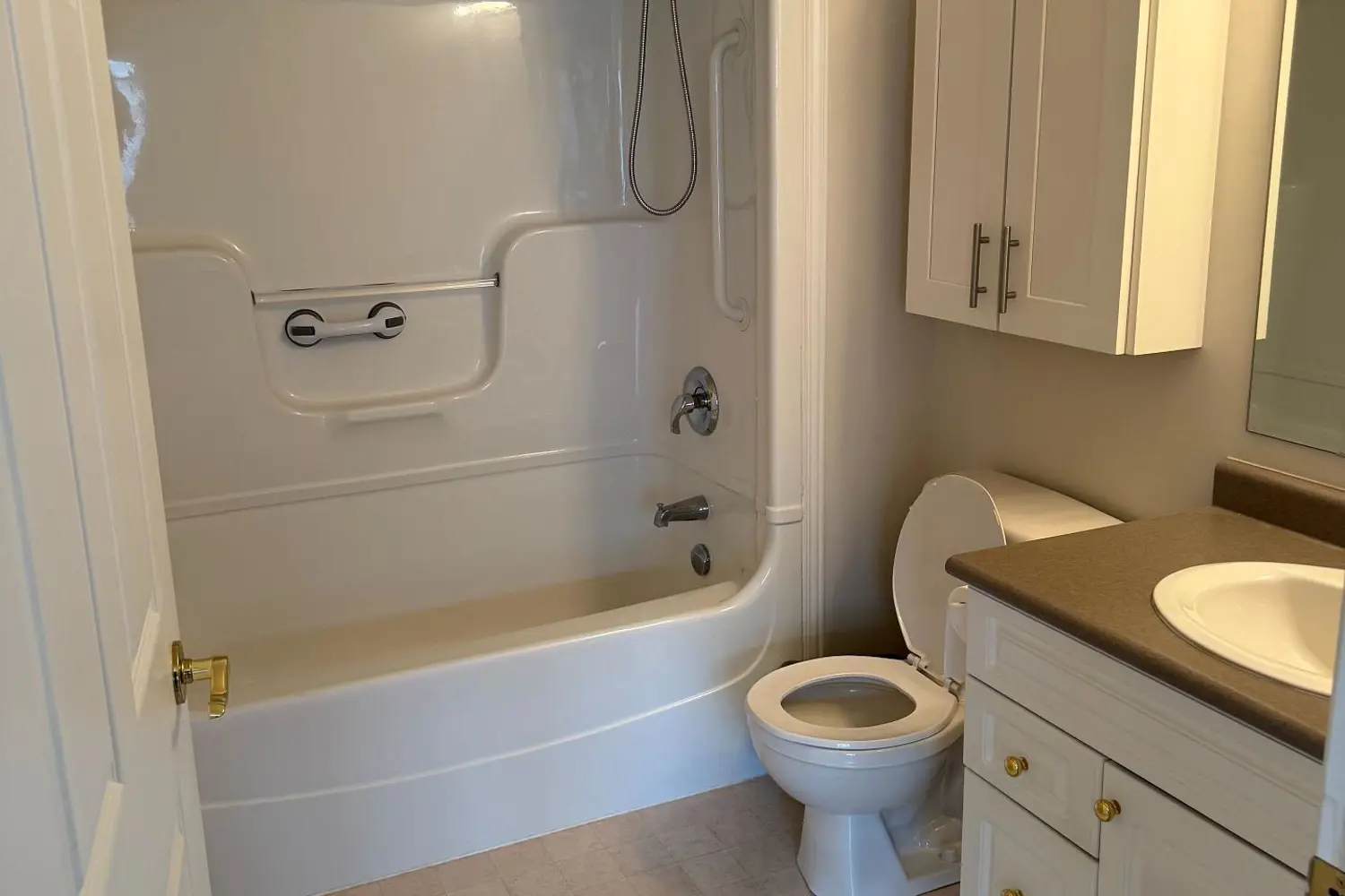 2705 Kingsway Drive 9 photo 4