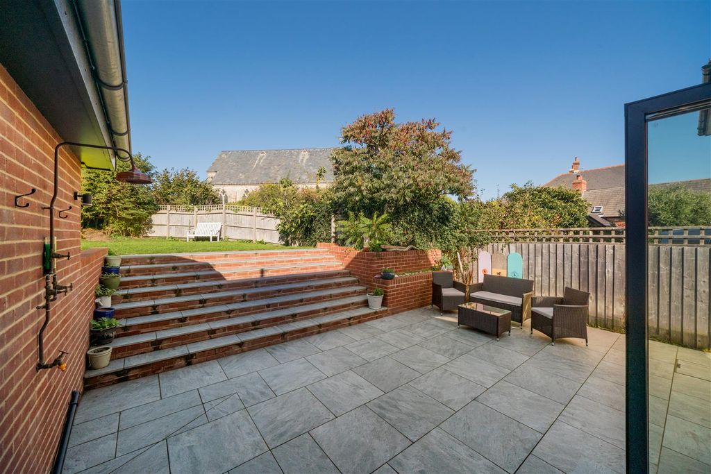 Additional image 15 of 4 bed detached house for saleFreshwater Bay, Isle Of Wight PO40