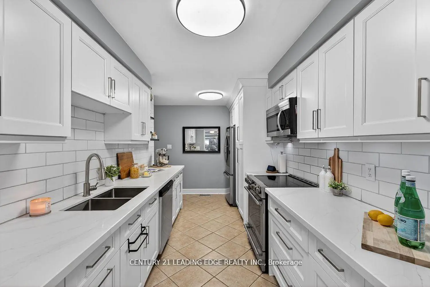 56 Ivory Court photo 3