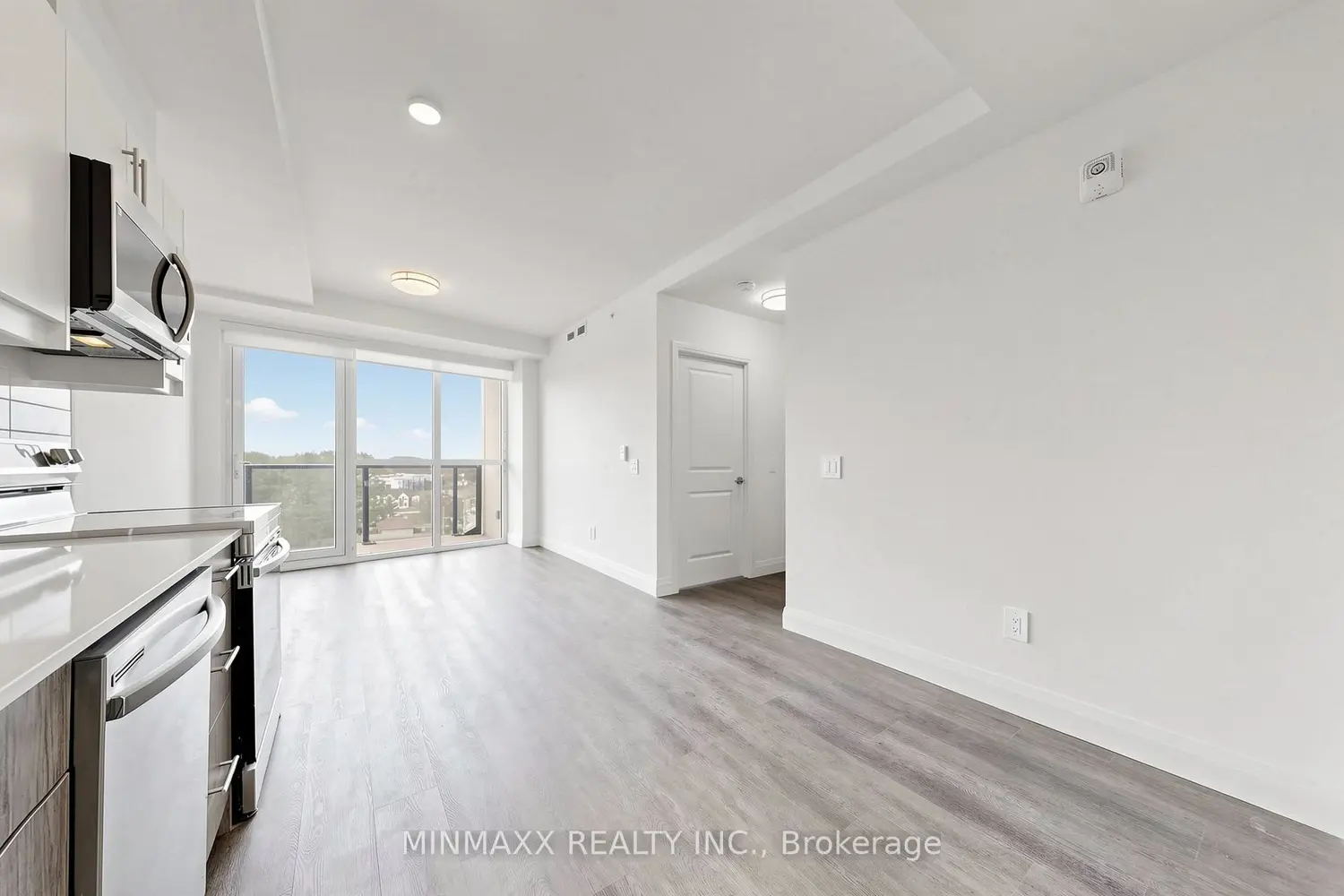 1333 Weber Street 710 photo 4