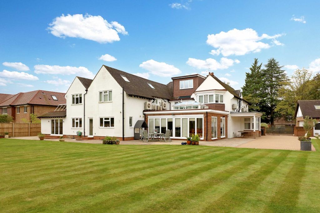 Additional image 21 of 7 bed detached house for saleVicarage Way, Gerrards Cross, Buckinghamshire SL9