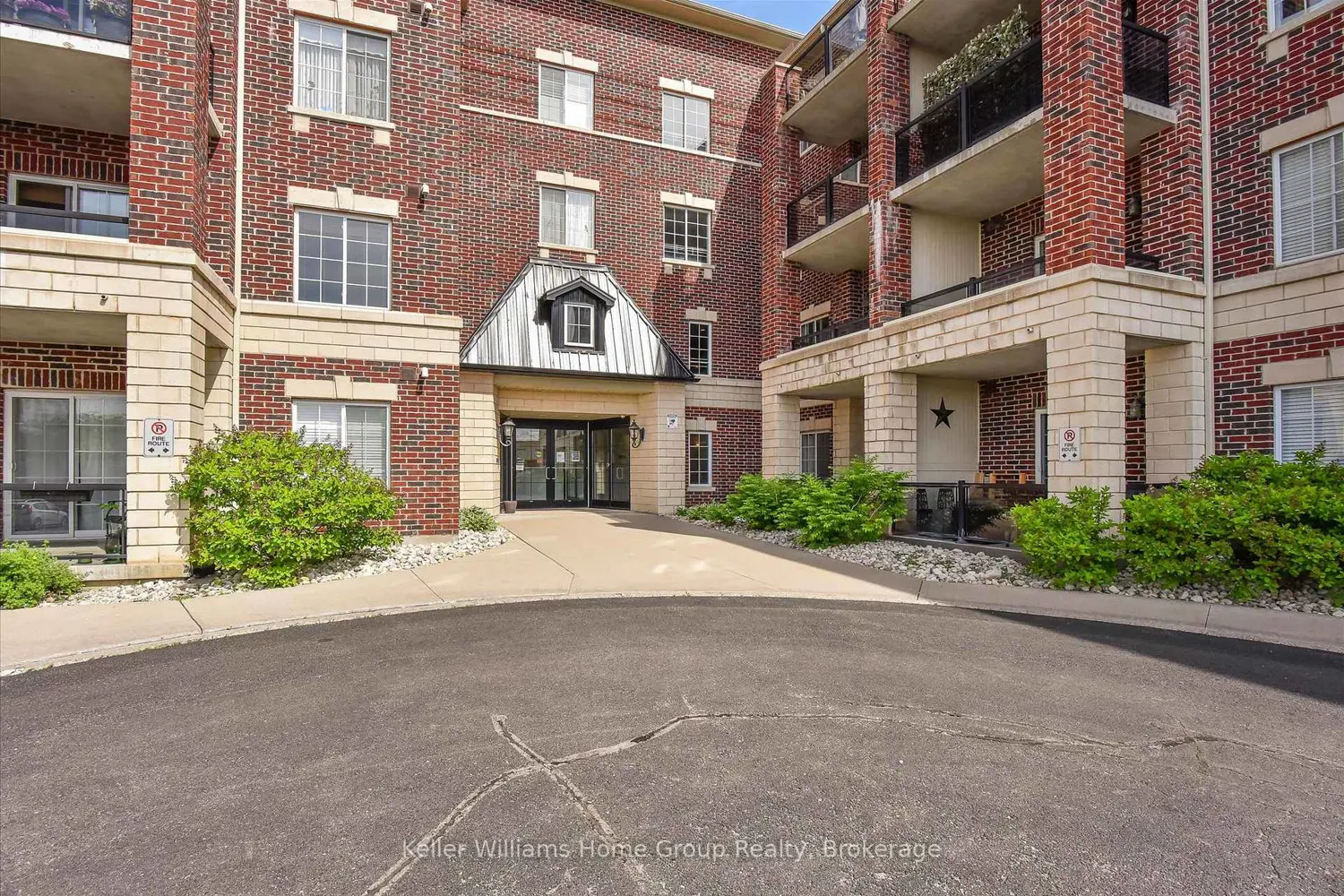 308 Watson Parkway 114 photo 2