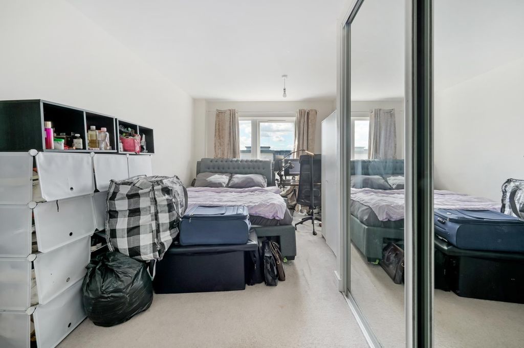 Additional image 10 of 2 bed flat for saleAdmiralty Court, Ocean Drive, Gillingham ME7