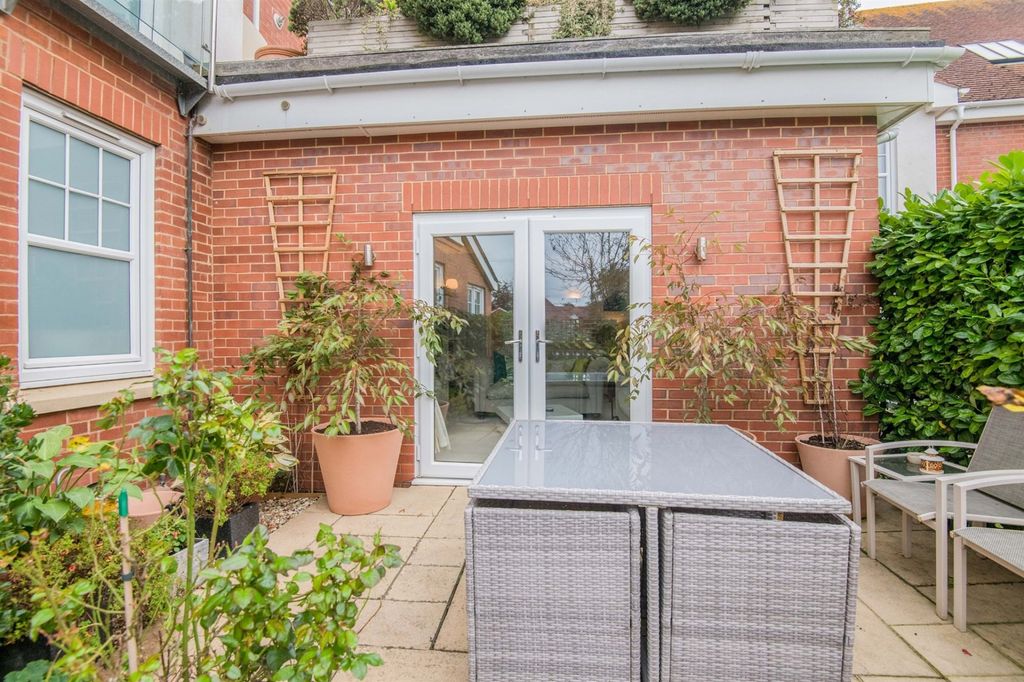 Additional image 15 of 3 bed flat for saleSalterton Road, Exmouth EX8